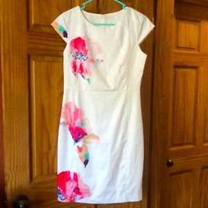 Never worn size small dress.